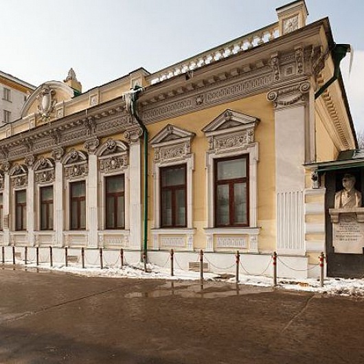 Здесь каждый дом историю хранит прошлое и настоящее Поварской (с посещением музея Шаляпина)